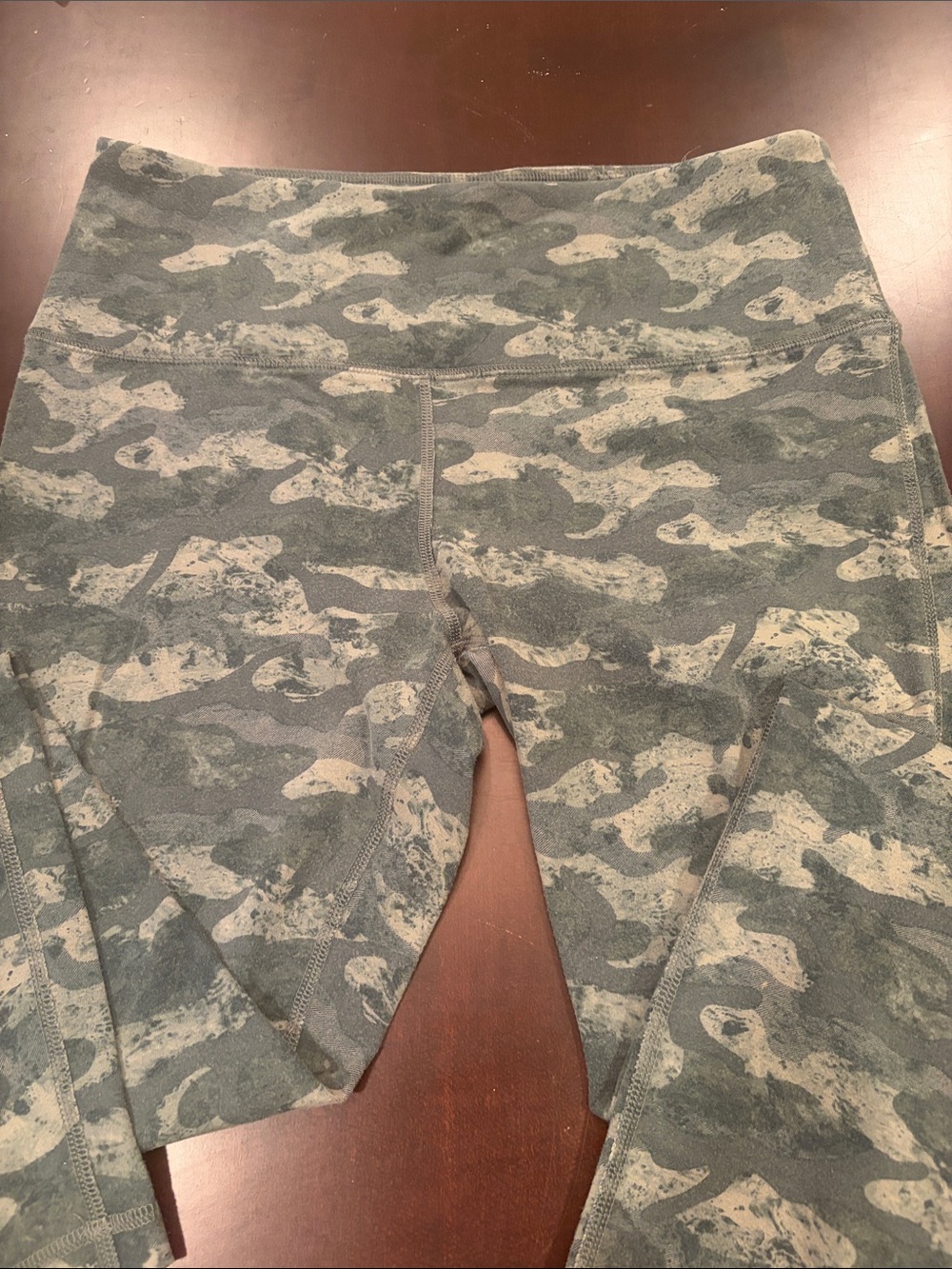 Reebok Women's Green and Cream Camo High-Rise Leggings